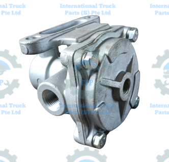 FUSO NISSAN A/MASTER RELAY VALVE ME707179