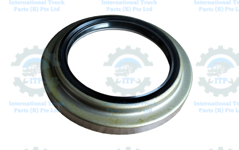 [1096253500] ISUZU CXZ REAR WHEEL HUB INNER OIL SEAL 